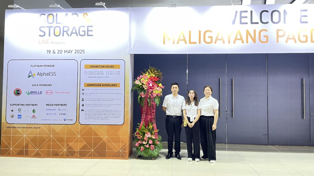 Moreday team at Solar & Storage Live show in Philippines from May 19th to May 20th at SMX Convention Center Manila, showcasing our best photovoltaic PV accessories, solar system transmission and distribution unit and equipment, AC and DC EV charging stations, solar energy storage system